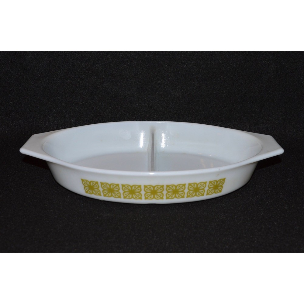 Pyrex Square Flowers, Pyrex 063 Oval Divided Casserole Dish, Pyrex Verde