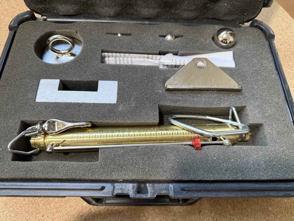 Bunting Magnetic Products Standard Pull test kit Complete In Carry Case Nice!