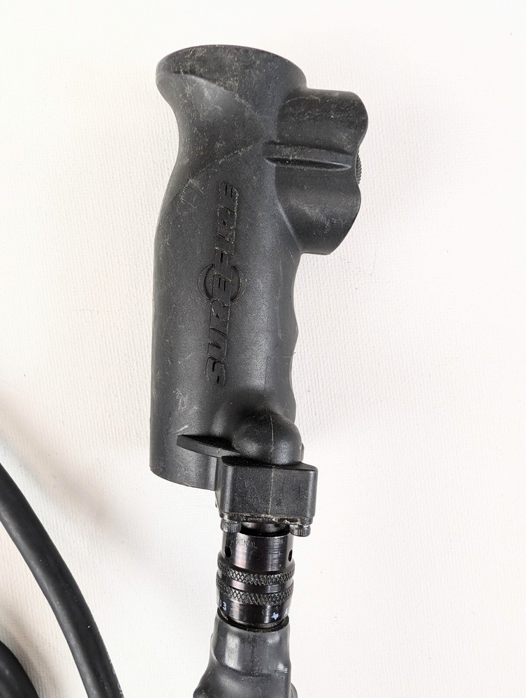 SureFire HellFighter UH-01D Light Cable Kit with Hand Grip Switch