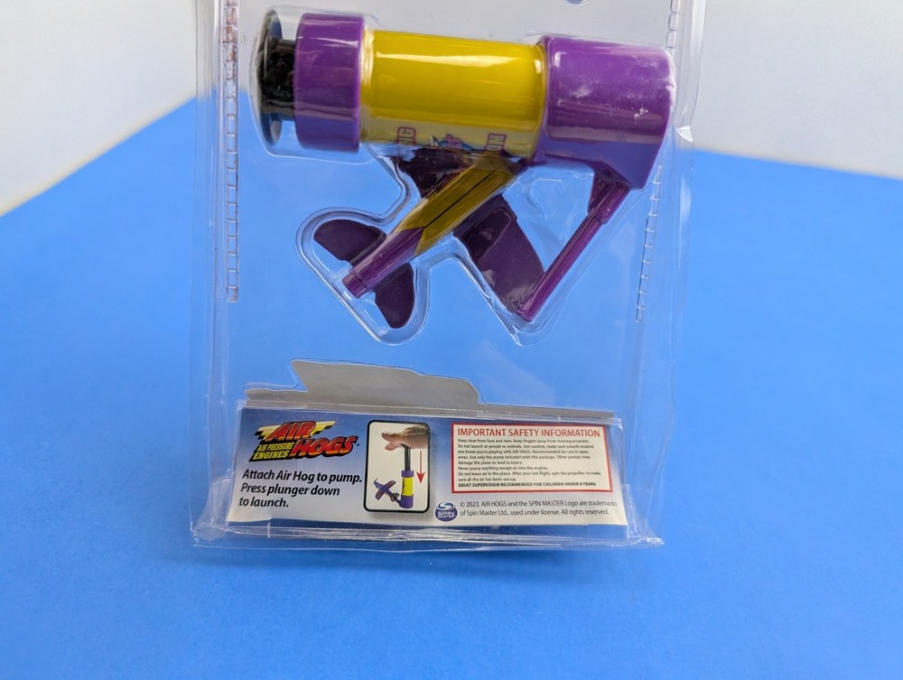World Smallest AIR HOGS Air Pressure Engine