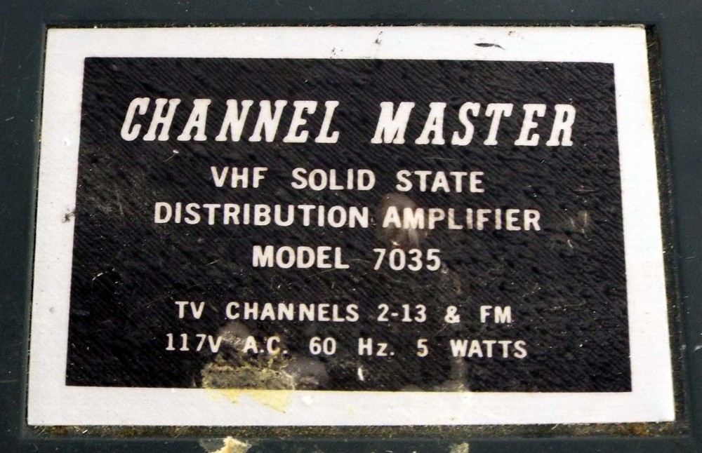 1 USED CHANNEL MASTER 7035 VHF SOLID STATE DISTRIBUTION AMPLIFIER **MAKE OFFER**