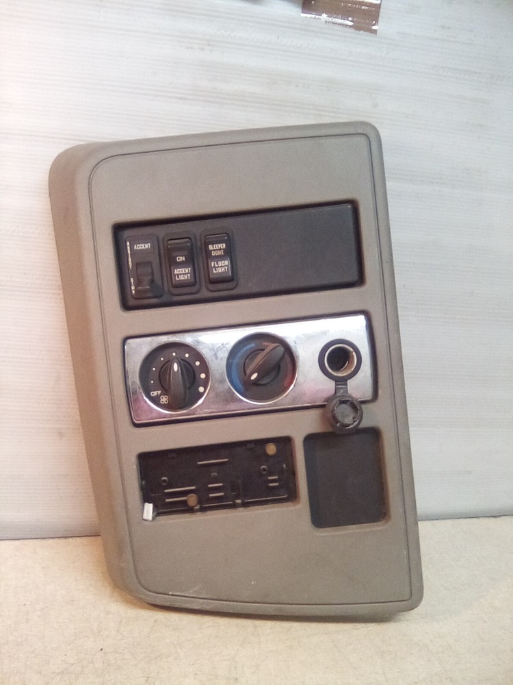 2009 International Prostar Sleeper XS Sleeper Control Panel