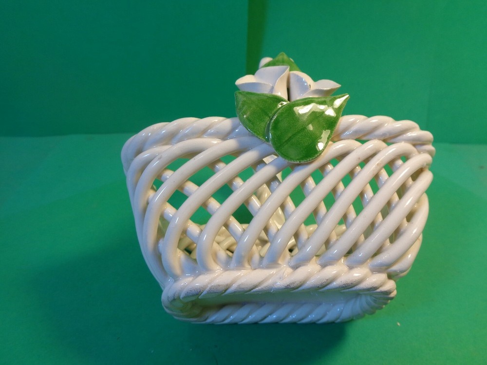 Floral Pattern Trinket Basket (Used/EUC)