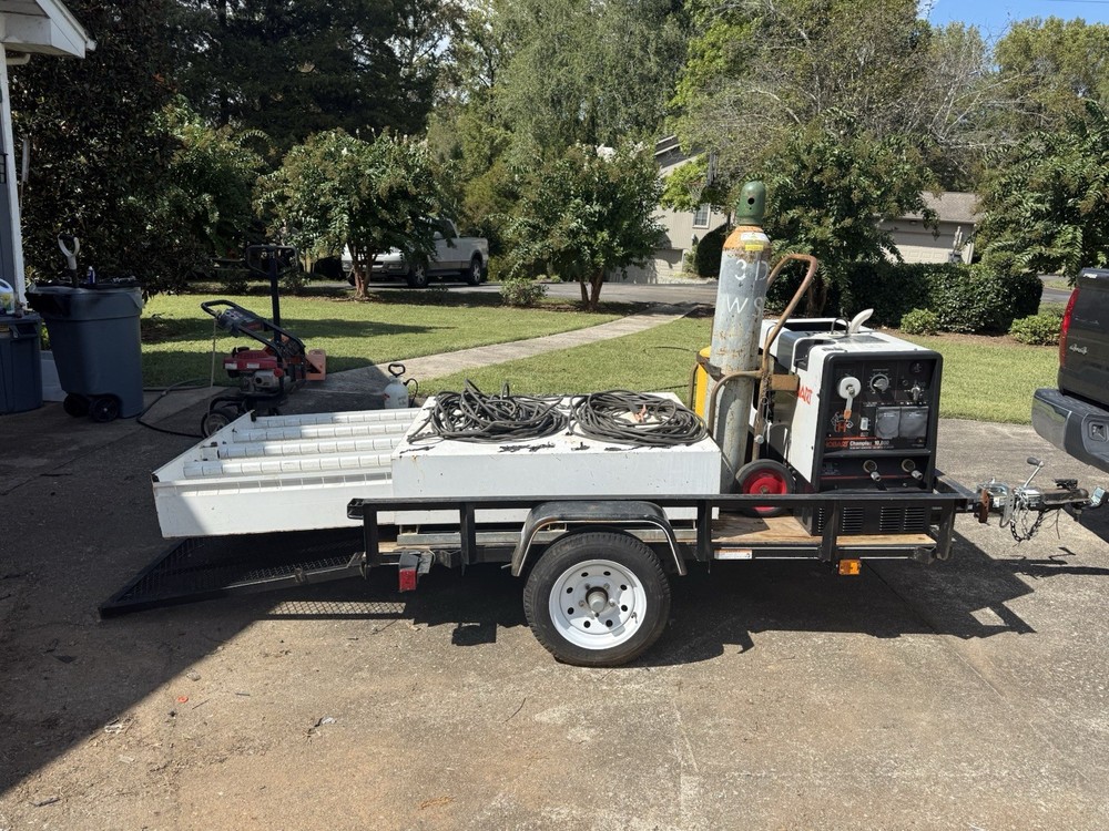 Hobart 10000 Welder/Generator. 620 Hours