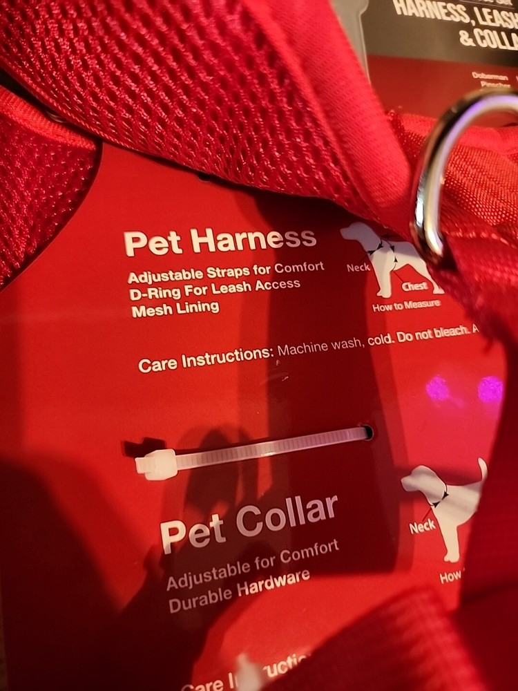 Coleman Harness, Leash & Collar Red XL