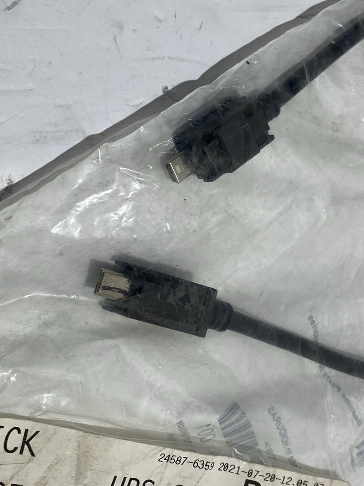 Genuine Mopar USB Cable 68488776AA