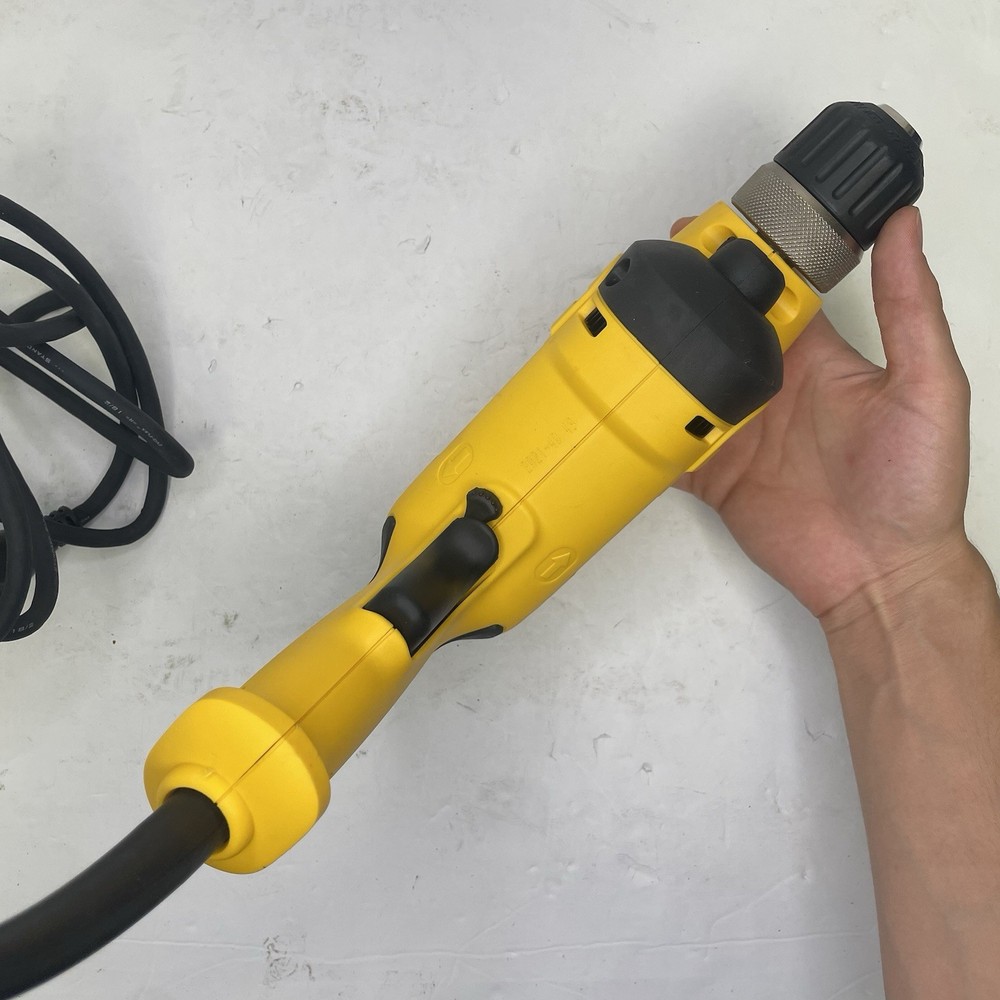 DeWalt DWD110 3/8" VSR Drill – Variable Speed – Keyless Chuck – Tested