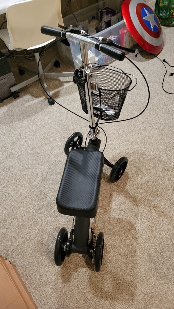 BodyMed Premium Knee Walker