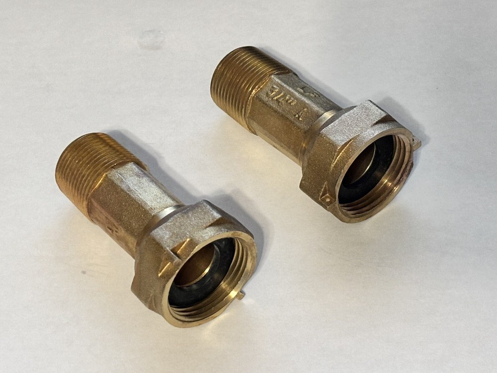 Jones Stephens Brass Water Meter Coupling 2pk