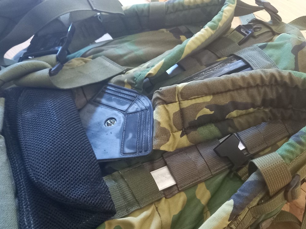 US Army Field Pack, Surplus Backpack, Good Aged Cond., 90s, Large, Adjustable