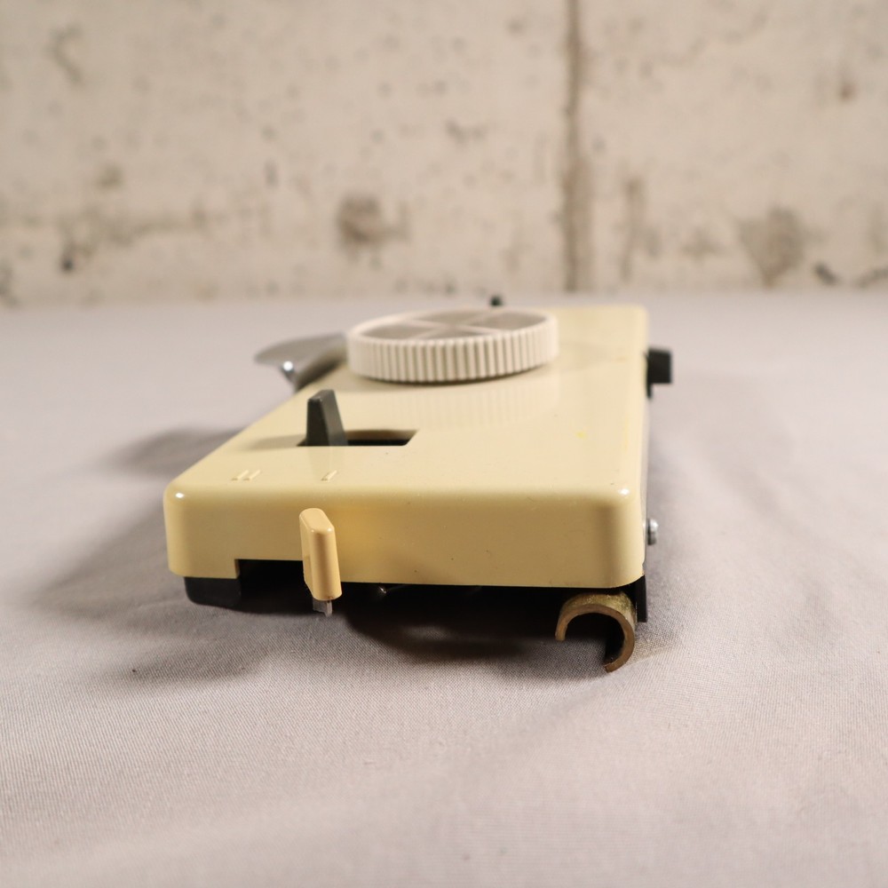 Knitmaster Knitting Machine Carriage Main SRP60