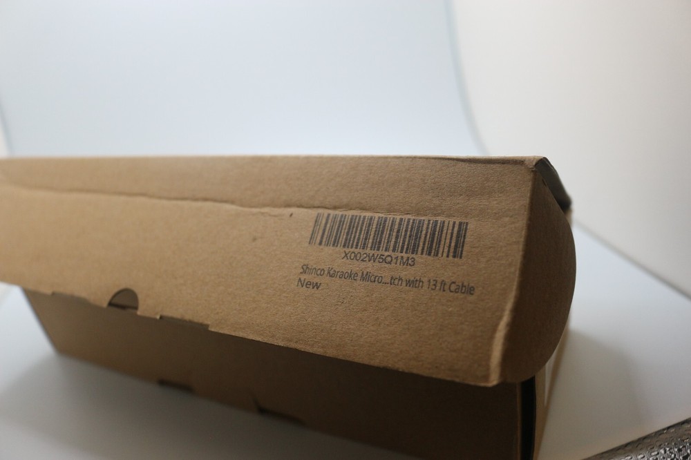 Shinco Karaoke Microphone w/ 13 Ft Cable