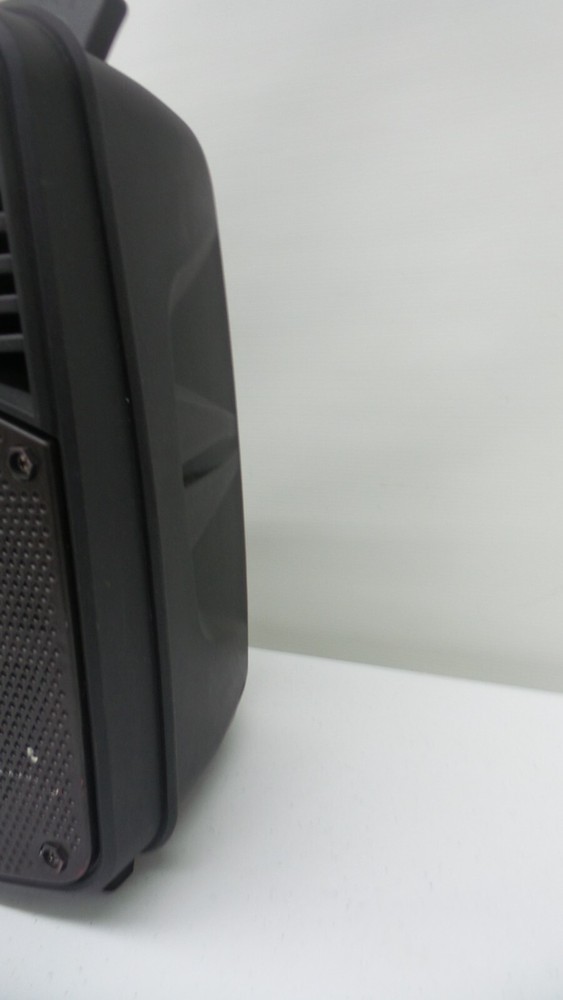 YAT YM8009 WIRELESS SPEAKER (125686-9 JO BB2)