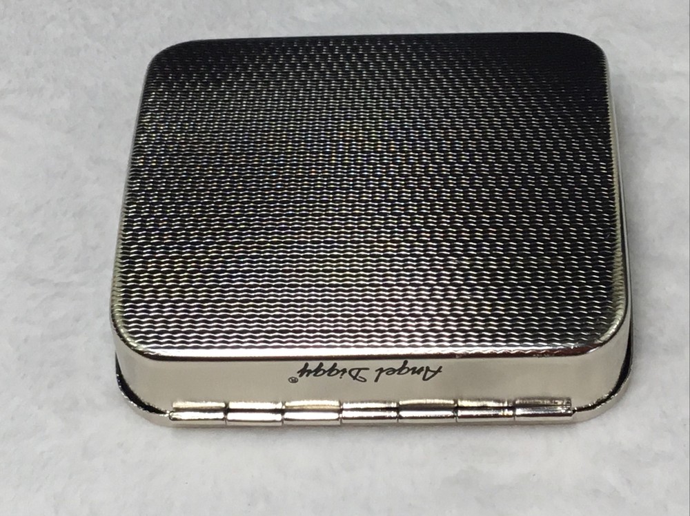 Automatic Silver Rolling Box For Tobacco and Rolling Paper For Perfect Cigarette