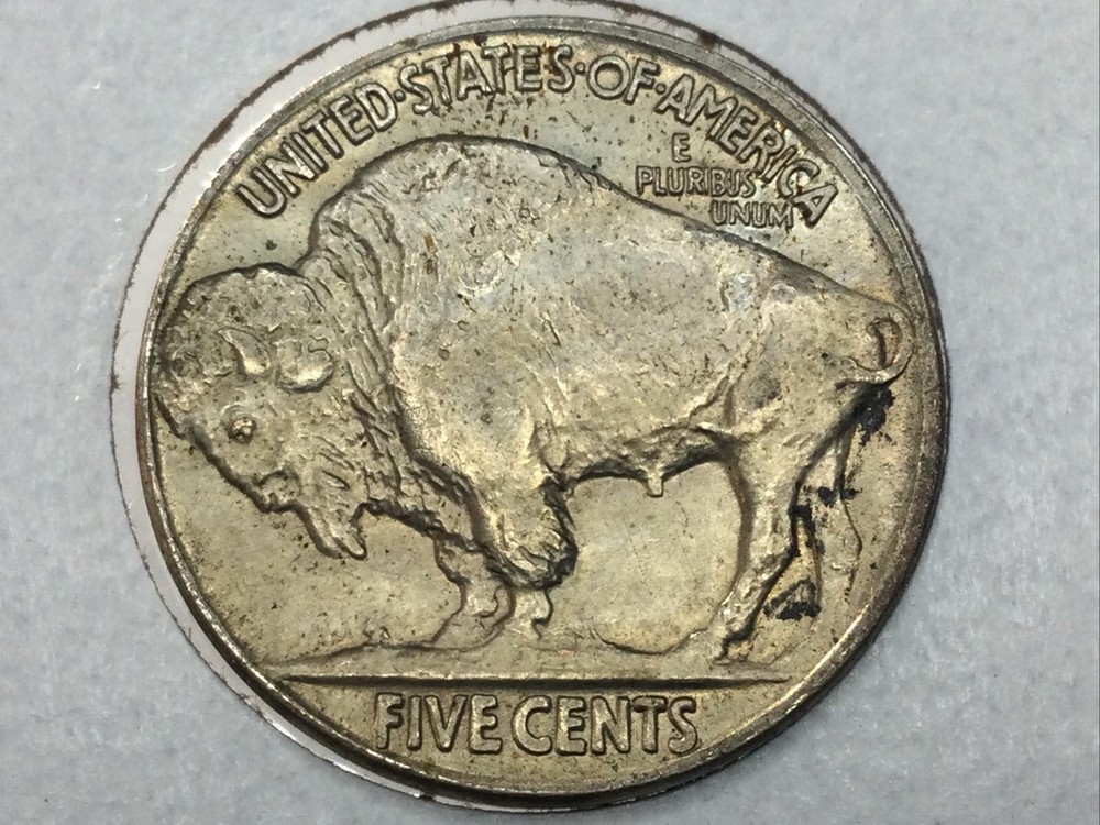 1927 Buffalo Nickel reverse! in uncirculated