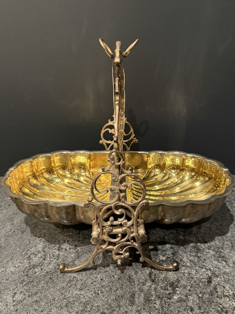 Victorian Silverplated Shell Biscuit/Bread Warmer