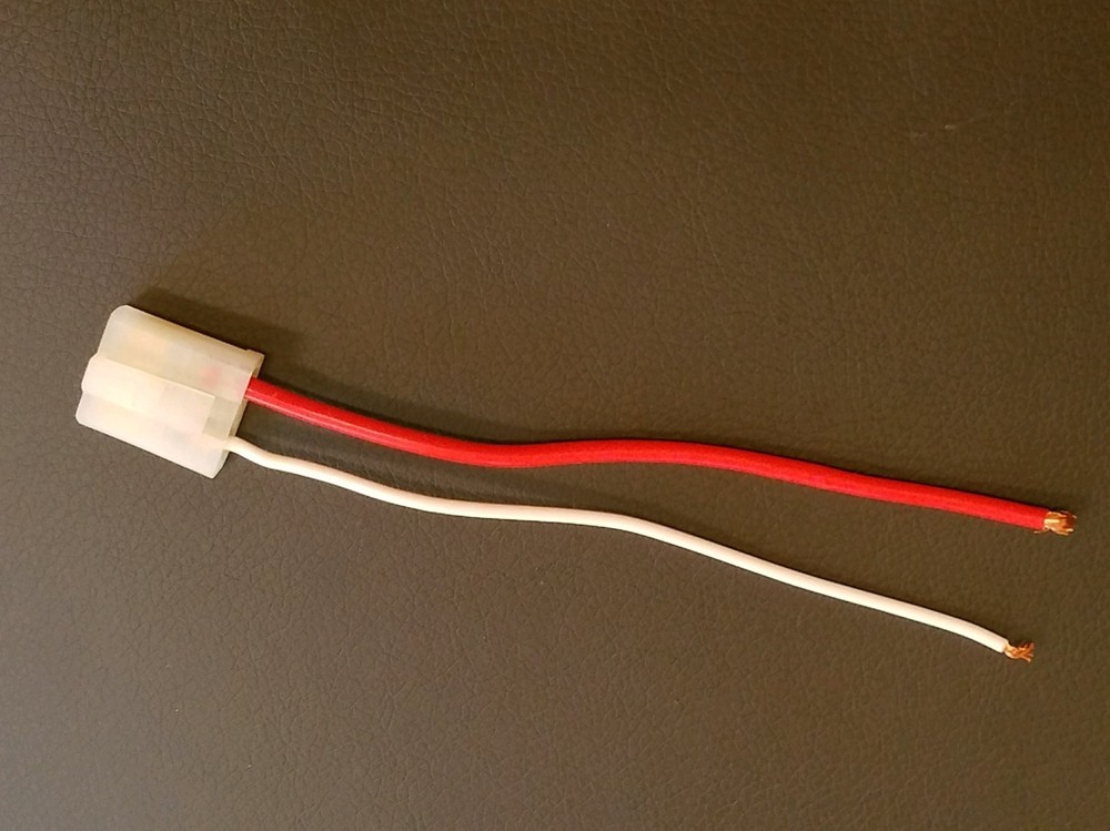 Pigtail for WHITE Tractor 2 Wire Delco Alternator W/ INTERNAL Regulator