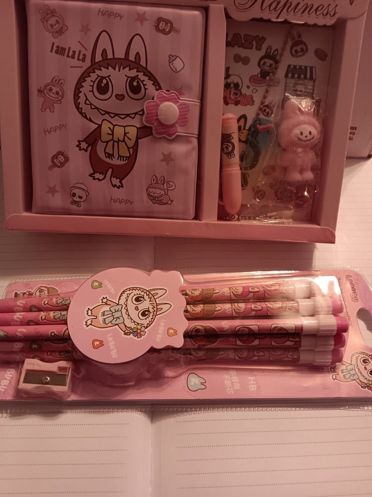 Hapiness Diary Set And Pencil Set With A Sharpener