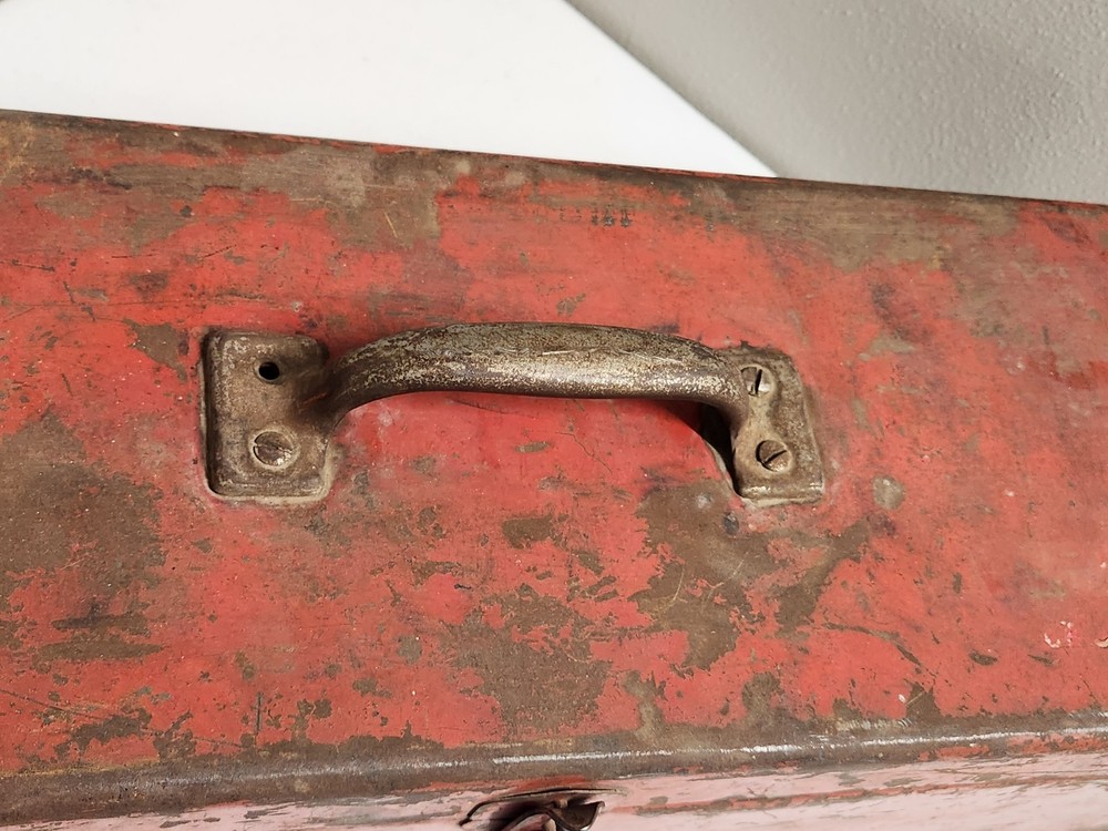 Vintage Blackhawk Toolbox "Chief Wrench Set"