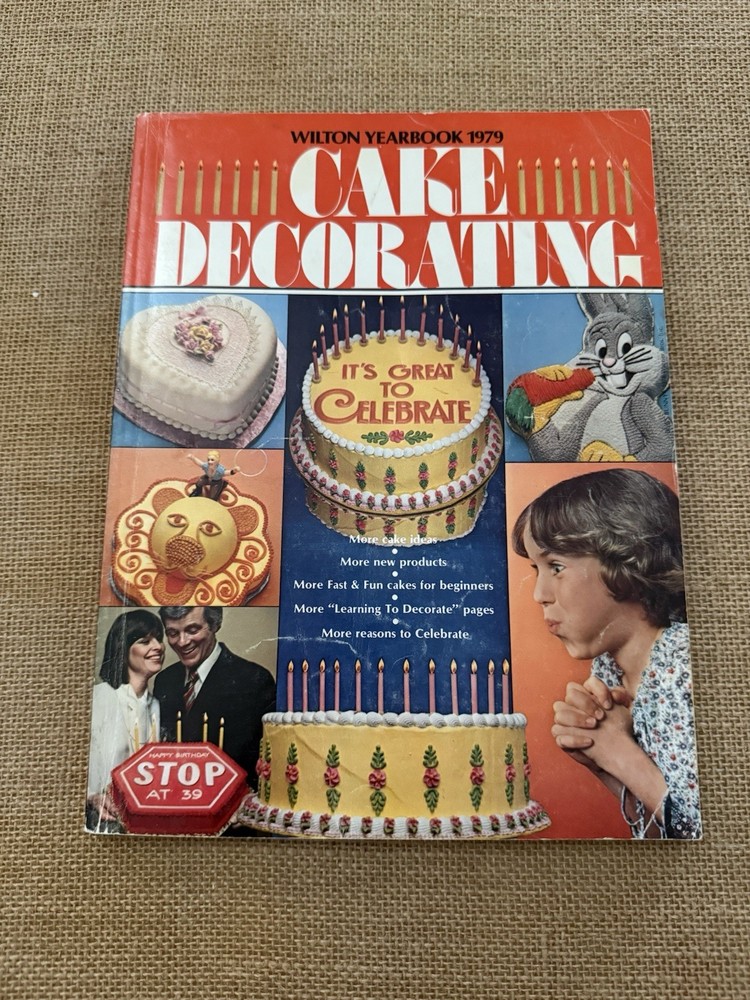 Wilton Cake Decorating Yearbook 1979