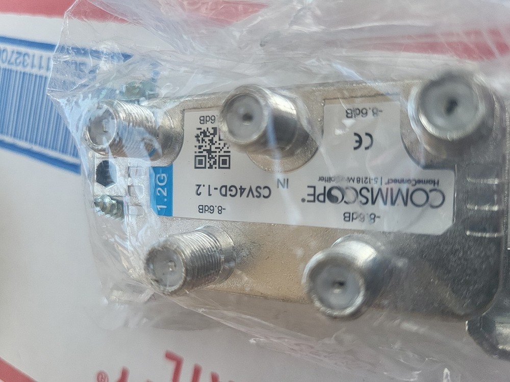 CommScope Three-way Splitter, 5–1218 MHz, Dual Mount CSV3GD 1.2
