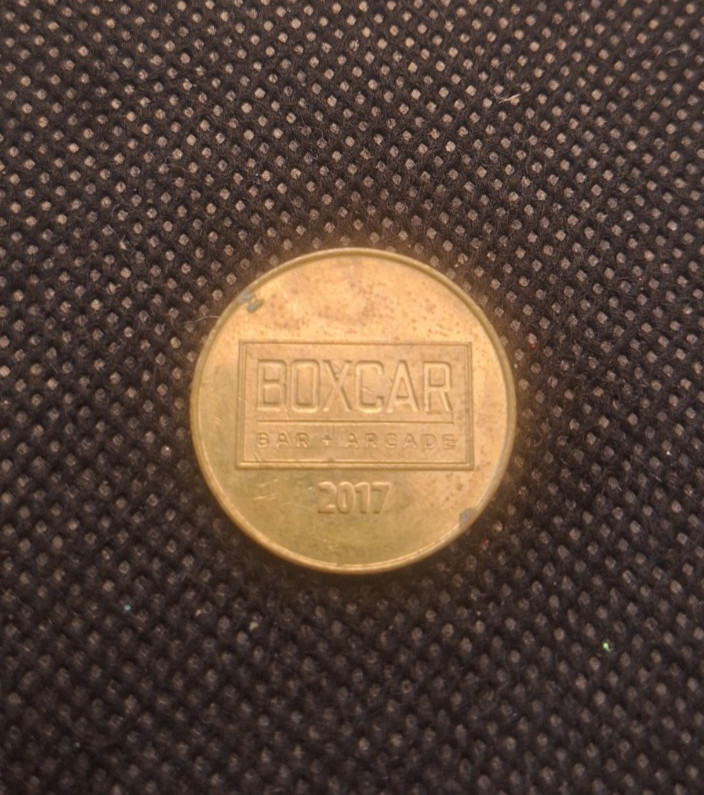 2017 Boxcar Bar Arcade token     e9813UXX