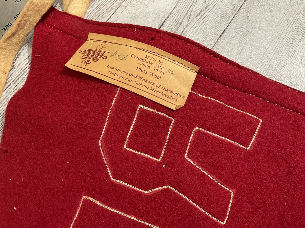 ORIGINAL EARLY RENSSELAER POLYTECHNIC UNIVERSITY WOOL PENNANT WITH LABEL