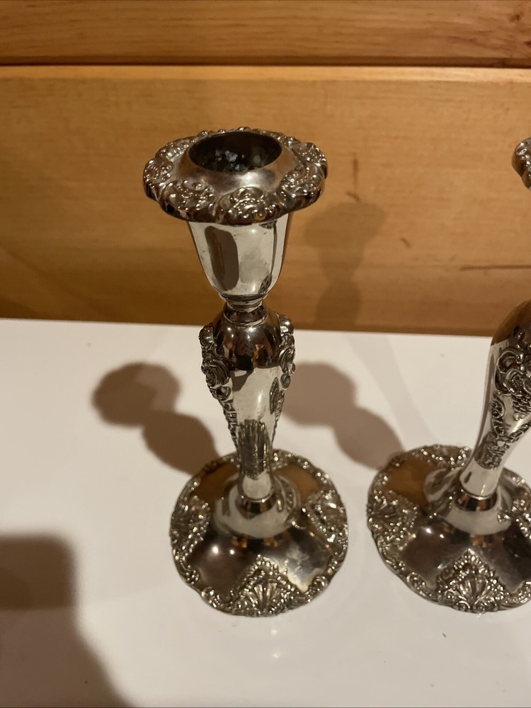Vintage Godinger Silver Plated Candlesticks Pair 8” Grape Motif