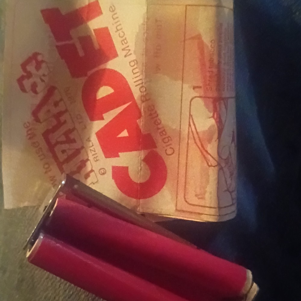 Rizla Cadet Red Cigarette Rolling Machine with Instructions for Manual Rolling