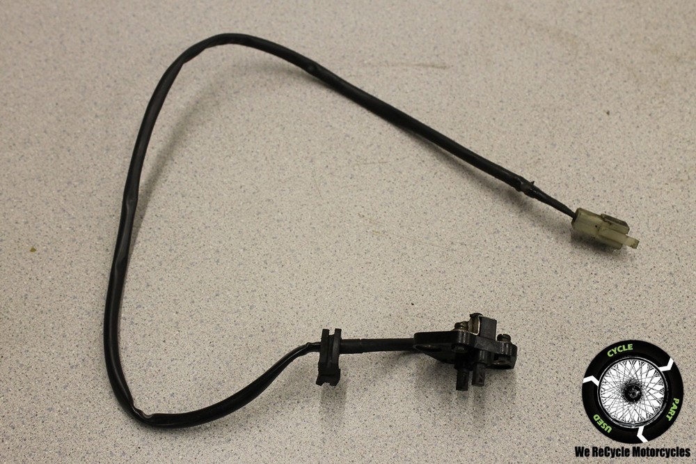 82 YAMAHA XJ 750 MAXIM ENGINE INPUT GENERATOR SENSOR OEM XJ750