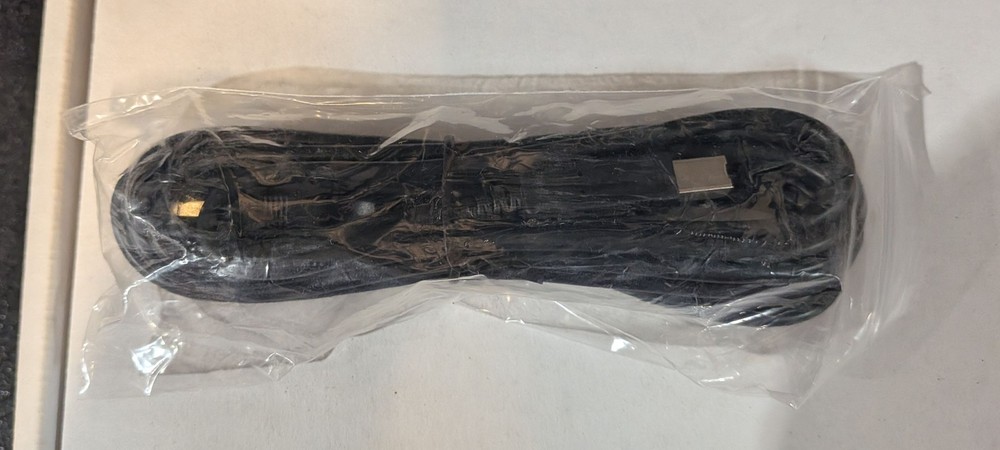 Shure MXA902W-S-USB & ANIUSB-MATRIX Audio Conferencing Kit