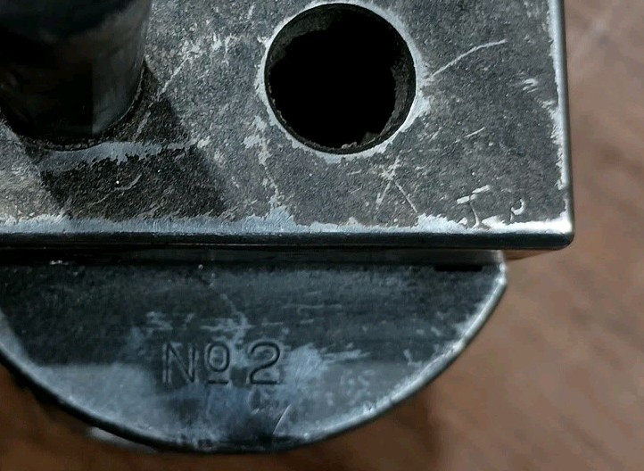 Bridgeport No. 2 Mill Milling Boring Head w/ Holder