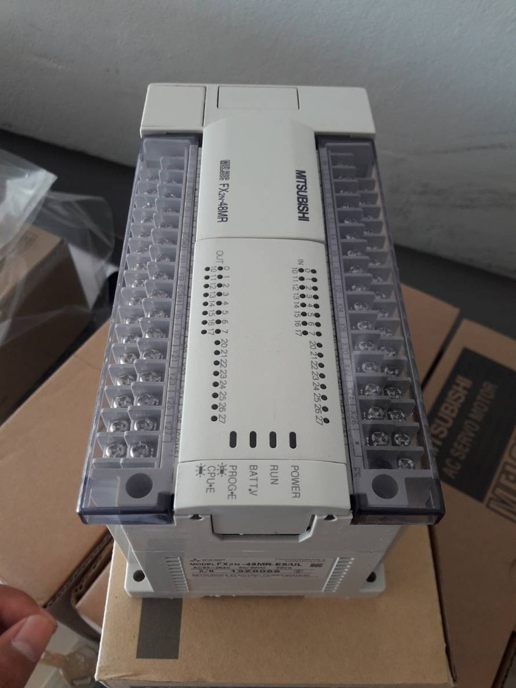 Mitsubishi FX2N-48MR-ES/UL Programmable Controller One New FX2N48MRES/UL