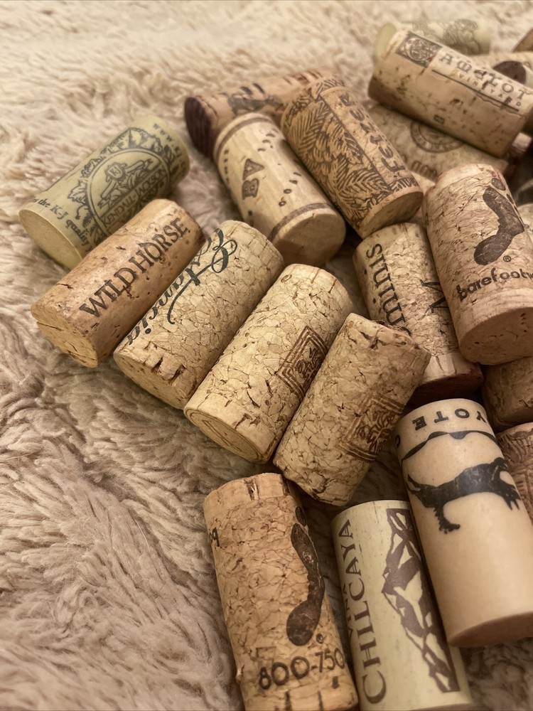 48 ct assorted Natural Wine Corks great for crafts or decorations D5