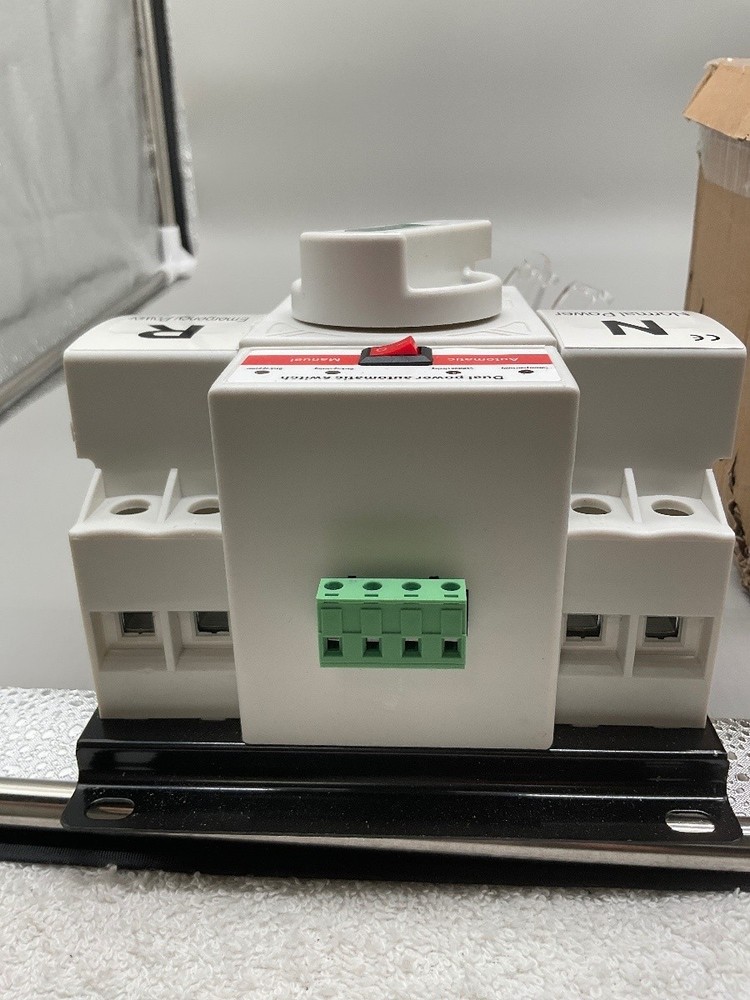 Mini Dual Power Automatic Transfer Switch Q2-63 /2 63A Automatic Transfer Switch