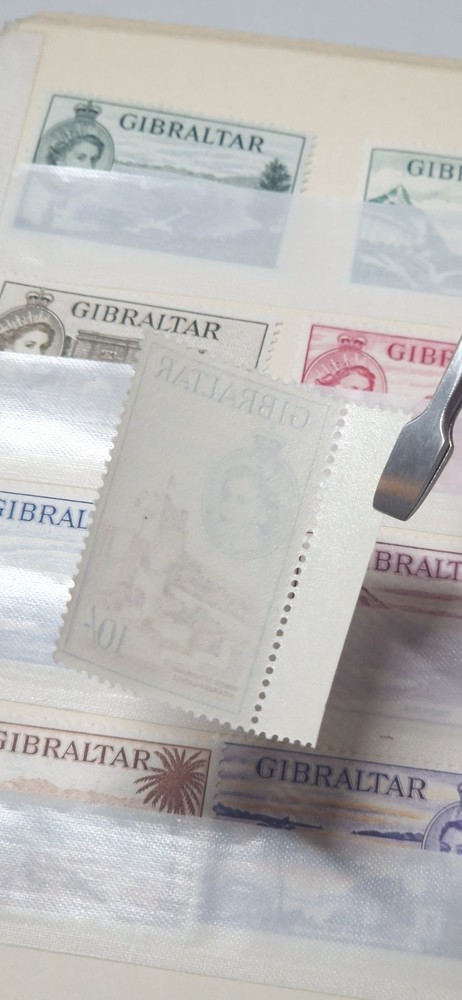 GIBRALTAR 1953 QEII Set - Fine Unmounted Mint - £190