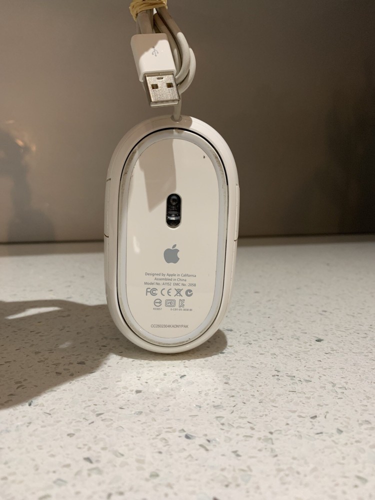GENUINE APPLE WIRED USB OPTICAL MIGHTY MOUSE A1152 EMC 2058