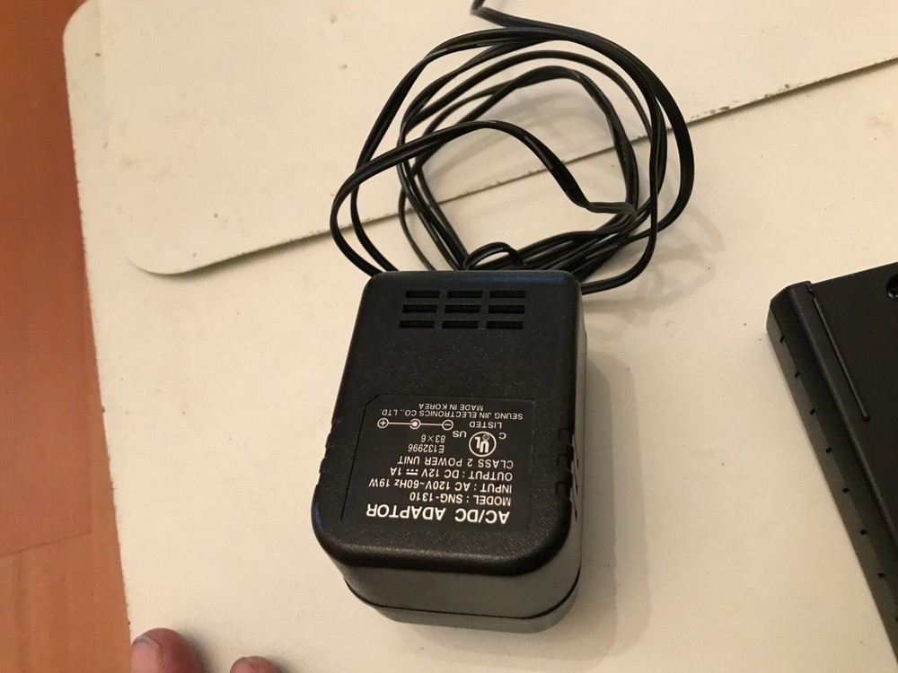 VisionNet ADSL 201 Modem. Untested but powers up.