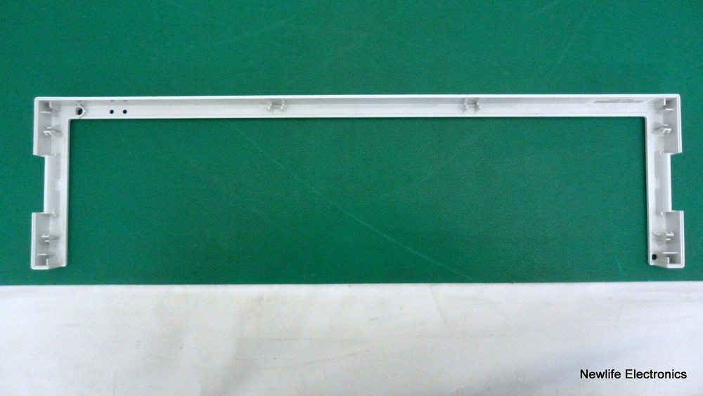 HP A6250-63001 Bezel for Disk System 2405