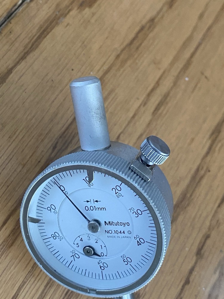 Mitutoyo 1044 Dial Indicator