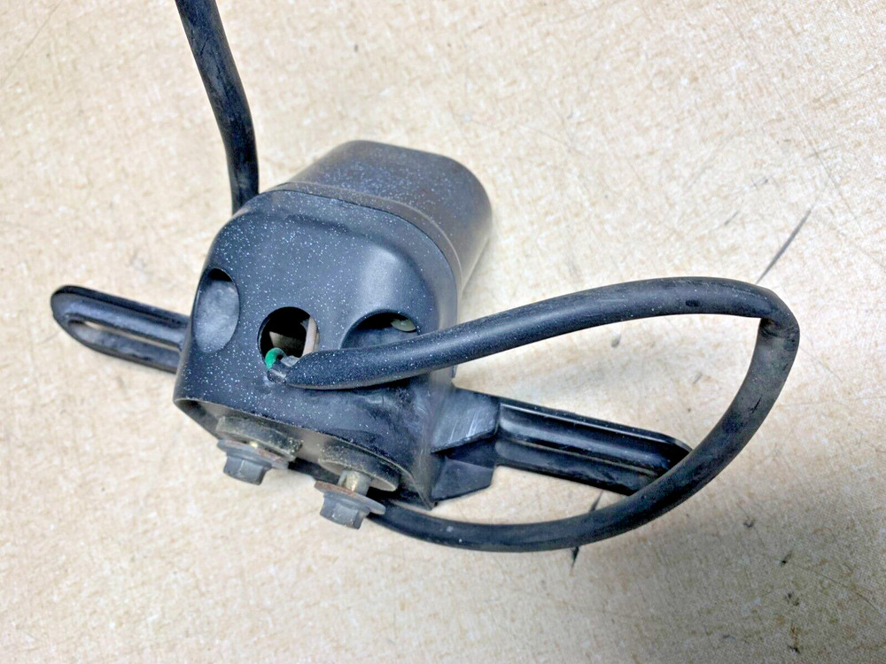 HONDA VTR1000 LICENSE PLATE LIGHT & BRACKET