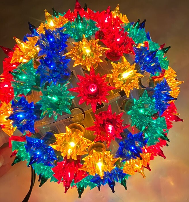 VINTAGE GE HOLIDAY CLASSICS 6” SUPER SPHERE 100 LIGHTS