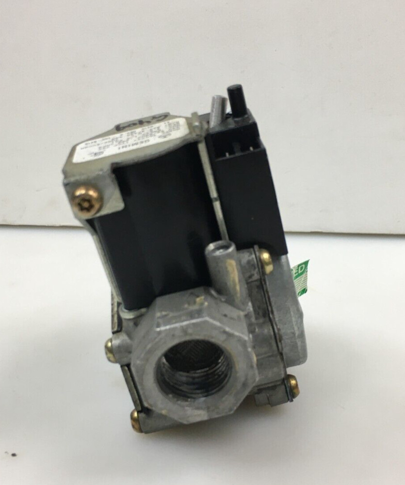 Gemini Gas Valve 36G24Y Type 206 York / Evcon 025-37426-000 used #G409