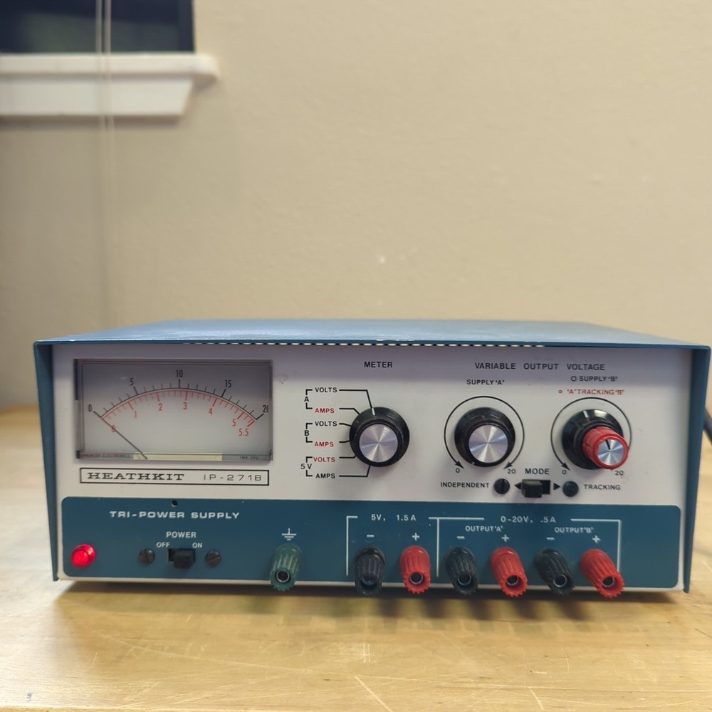 Heathkit IP-2718 Tri-Power Supply