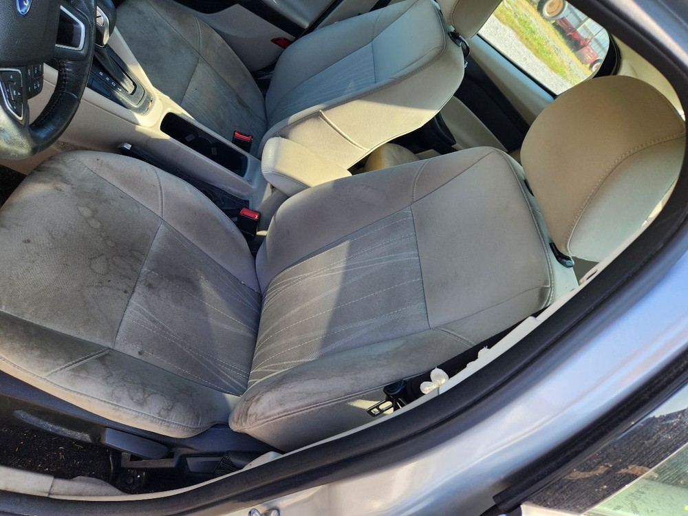 2015-2018 Ford Focus Front 4.2" Display Screen