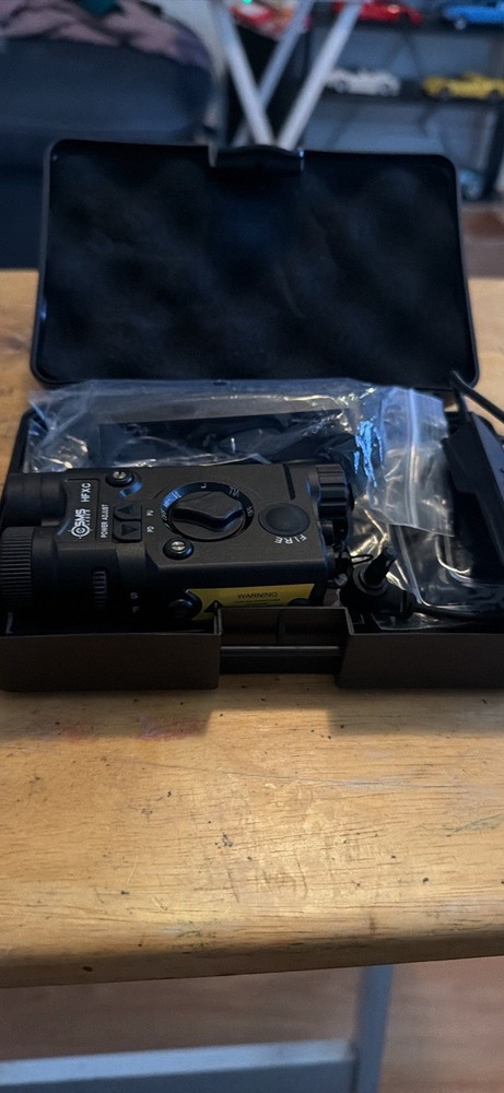 gun laser flashlight combo