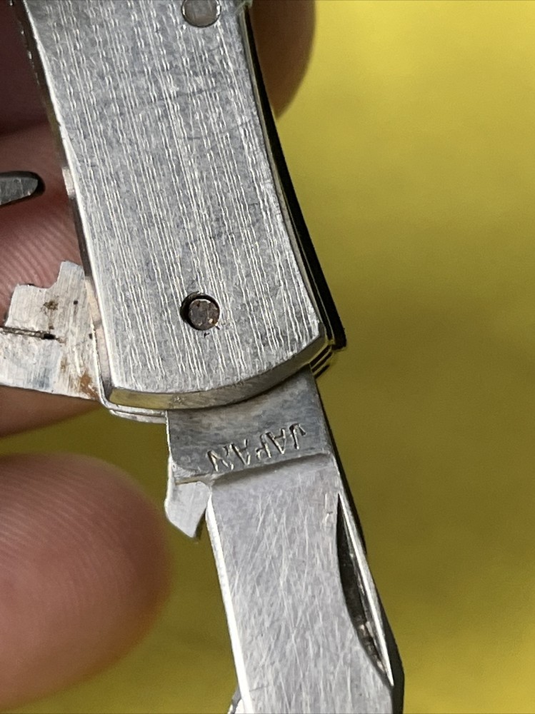 VINTAGE MULTI TOOL POCKETKNIFE KEYCHAIN (w14)