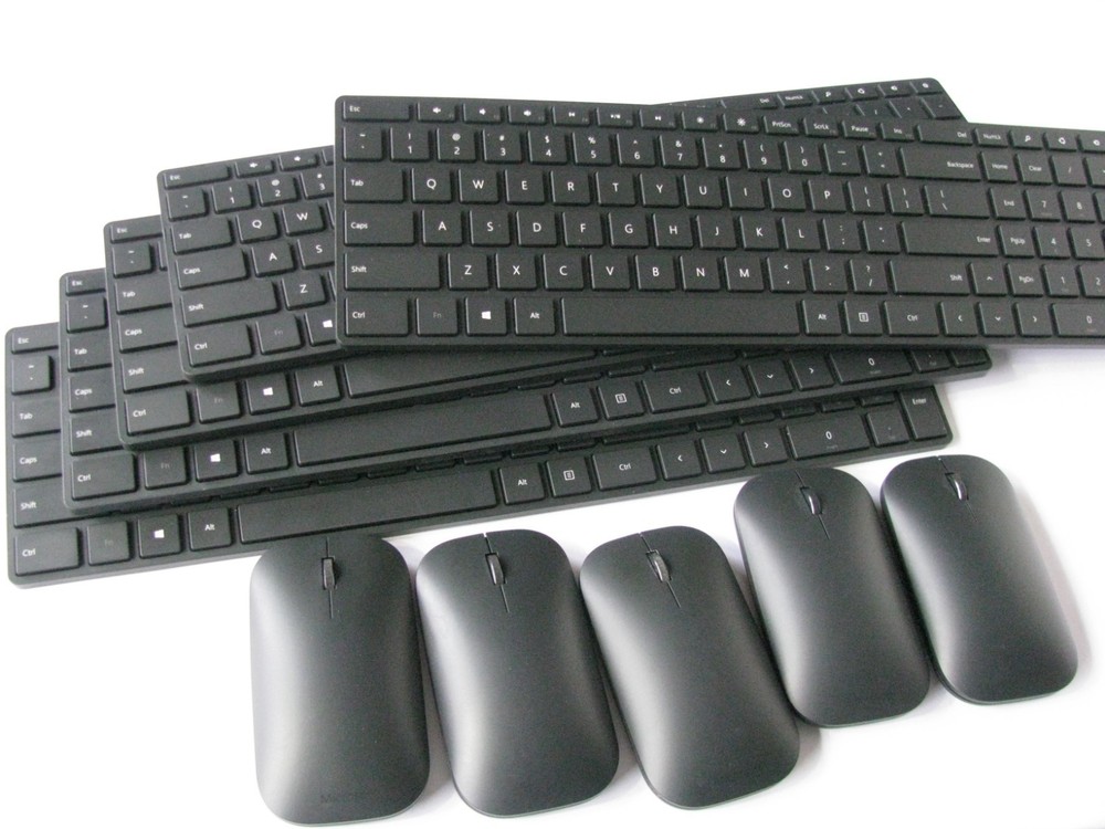 Microsoft Designer Wireless Bluetooth Desktop Keyboard and Mouse Set 1679 & 1678