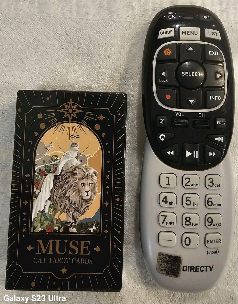 Muse Cat Tarot Deck