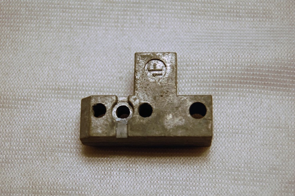 Milwaukee Band Saw Blade Front Guide Roll Block